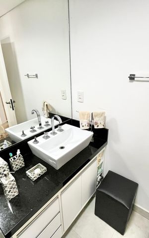 Apartamento à venda com 89m², 3 quartos e 1 vaga Apartamento à venda com 89m², 3 quartos e 1 vagaBanheiro