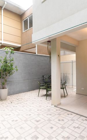 Casa de condomínio para alugar com 130m², 3 quartos e 2 vagasÁrea externa