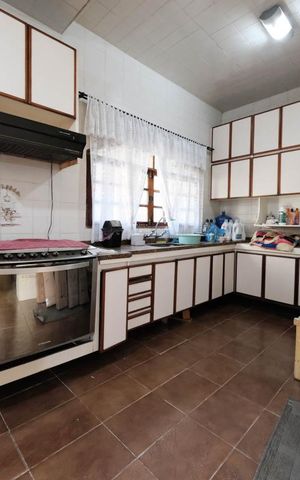 Casa para alugar com 260m², 4 quartos e 3 vagasCozinha
