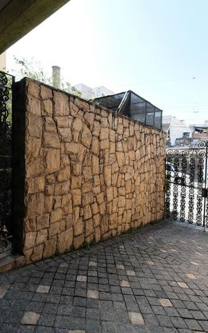 Casa para alugar com 260m², 4 quartos e 3 vagasGaragem