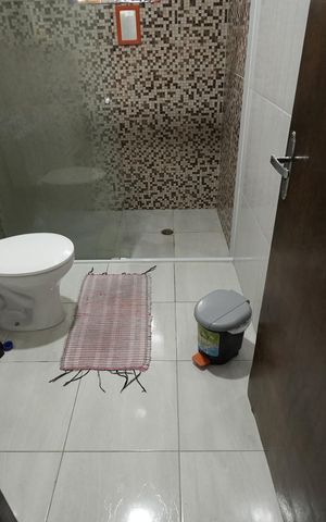 Casa à venda com 106m², 2 quartos e 2 vagasBanheiro Social