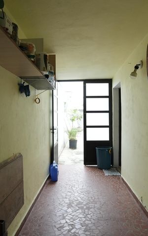 Casa à venda com 106m², 2 quartos e 2 vagasGaragem