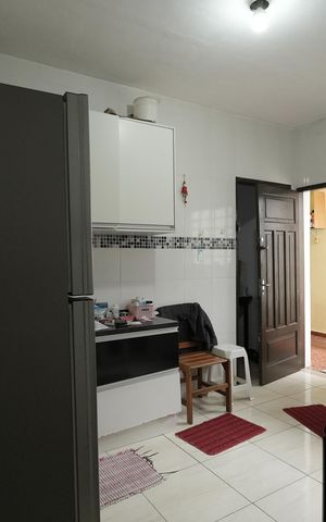 Casa à venda com 106m², 2 quartos e 2 vagasCozinha