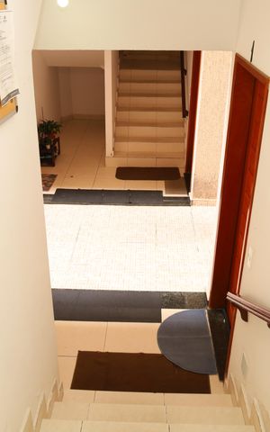 Apartamento à venda com 48m², 2 quartos e sem vagaÁrea comum - Saguão do prédio