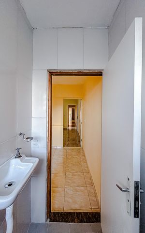Casa para alugar com 130m², 3 quartos e sem vagaBanheiro da Suíte