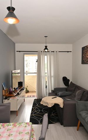 Apartamento à venda com 62m², 2 quartos e 1 vagaSala