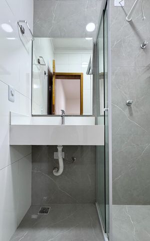 Casa para alugar com 120m², 2 quartos e 2 vagas Casa para alugar com 120m², 2 quartos e 2 vagasBanheiro - Suíte