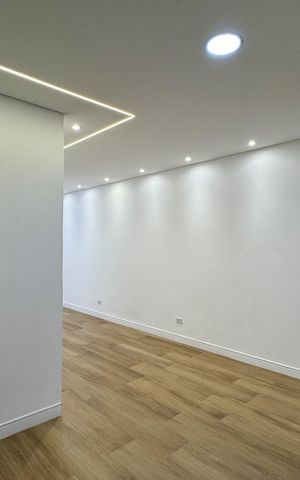 Casa para alugar com 120m², 2 quartos e 2 vagas Casa para alugar com 120m², 2 quartos e 2 vagasSala