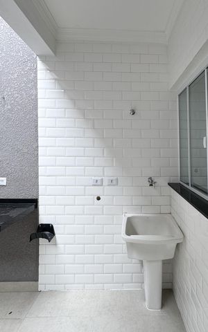 Casa para alugar com 120m², 2 quartos e 2 vagas Casa para alugar com 120m², 2 quartos e 2 vagasÁrea de Serviço