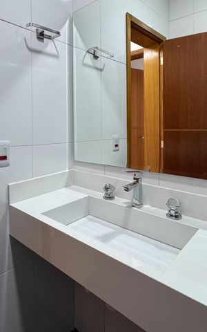Casa para alugar com 120m², 2 quartos e 2 vagas Casa para alugar com 120m², 2 quartos e 2 vagasBanheiro Social