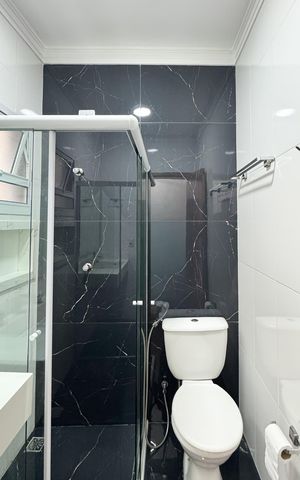 Casa para alugar com 120m², 2 quartos e 2 vagas Casa para alugar com 120m², 2 quartos e 2 vagasBanheiro Social