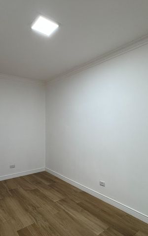 Casa para alugar com 120m², 2 quartos e 2 vagas Casa para alugar com 120m², 2 quartos e 2 vagasSuíte