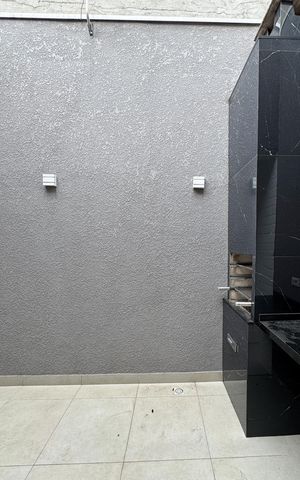Casa para alugar com 120m², 2 quartos e 2 vagas Casa para alugar com 120m², 2 quartos e 2 vagasÁrea - Churrasqueira