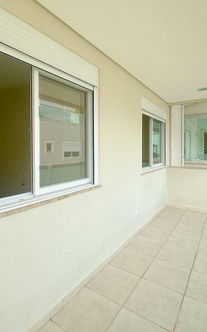 Apartamento para alugar com 120m², 3 quartos e 2 vagasVaranda