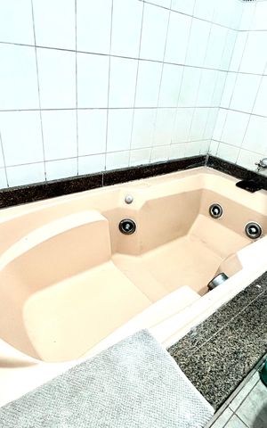 Apartamento à venda com 78m², 2 quartos e 1 vagaBanheiro