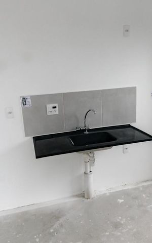 Apartamento para alugar com 40m², 2 quartos e sem vaga Apartamento para alugar com 40m², 2 quartos e sem vagaCozinha e Área de Serviço
