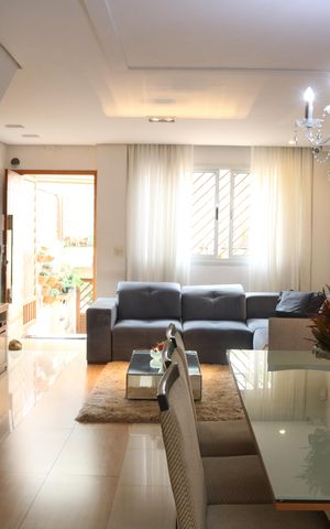 Casa para alugar com 121m², 2 quartos e 1 vagaSala