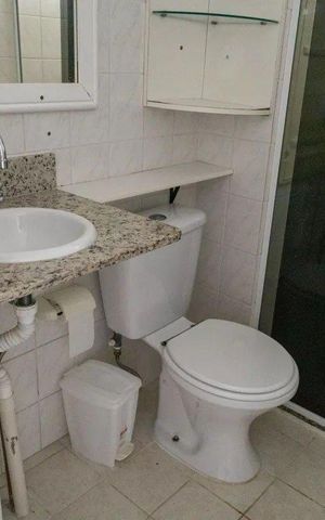 Apartamento à venda com 49m², 2 quartos e 1 vaga Apartamento à venda com 49m², 2 quartos e 1 vagaBanheiro