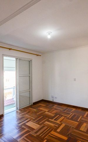 Casa à venda com 154m², 3 quartos e 3 vagas Casa à venda com 154m², 3 quartos e 3 vagasSuíte