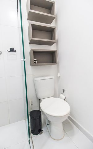 Apartamento para alugar com 50m², 1 quarto e 1 vaga Apartamento para alugar com 50m², 1 quarto e 1 vagaBanheiro da Suíte