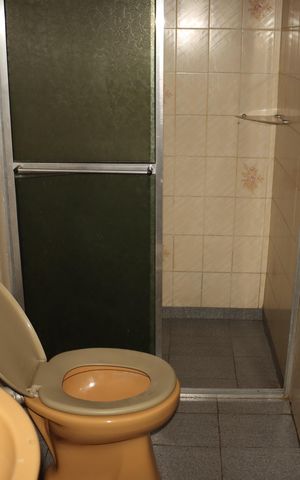 Casa à venda com 125m², 2 quartos e 2 vagasBanheiro