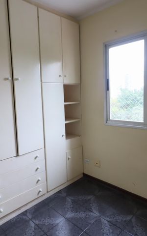 Apartamento à venda com 70m², 3 quartos e 2 vagasQuarto 2