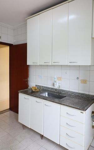 Apartamento à venda com 70m², 3 quartos e 2 vagasCozinha e Área de Serviço