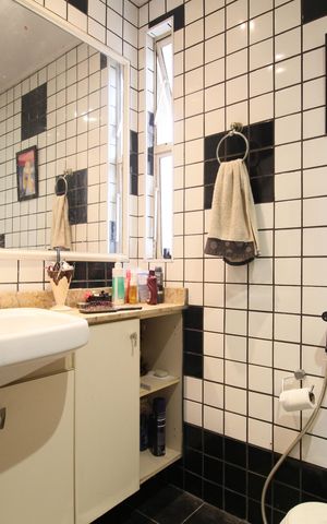 Apartamento à venda com 68m², 3 quartos e 2 vagasBanheiro