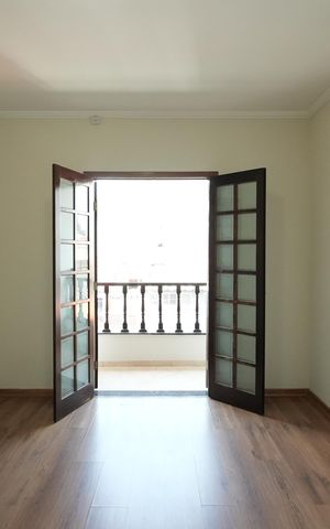 Casa para alugar com 242m², 3 quartos e 5 vagasQuarto Suite 3