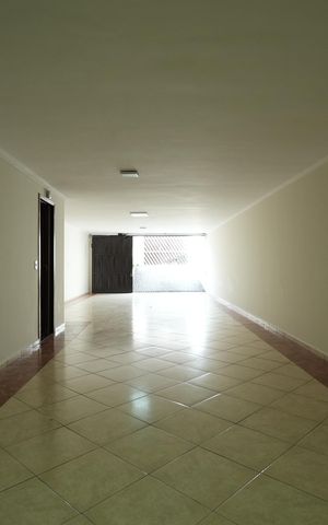 Casa para alugar com 242m², 3 quartos e 5 vagasv