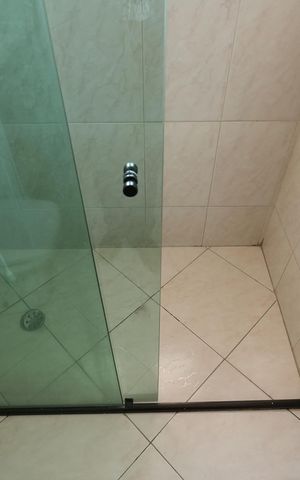 Casa para alugar com 242m², 3 quartos e 5 vagasBanheiro da Suíte 3
