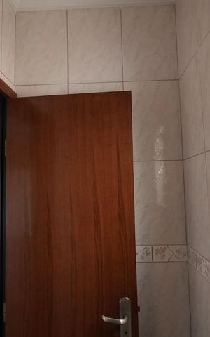 Casa para alugar com 242m², 3 quartos e 5 vagasLavabo