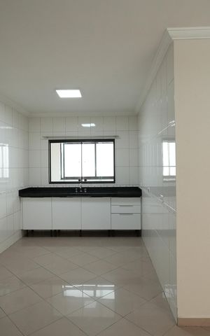 Casa para alugar com 242m², 3 quartos e 5 vagasCozinha