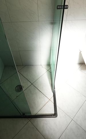 Casa para alugar com 242m², 3 quartos e 5 vagasBanheiro da Suíte 2