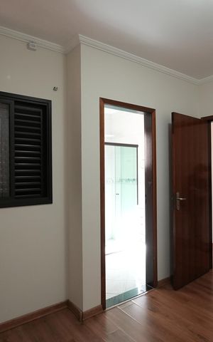 Casa para alugar com 242m², 3 quartos e 5 vagasQuarto Suite 2