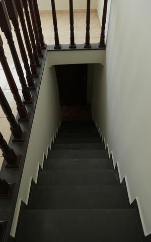 Casa para alugar com 242m², 3 quartos e 5 vagasÁrea de Serviço