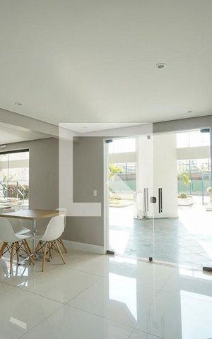 Apartamento à venda com 84m², 3 quartos e 2 vagas Apartamento à venda com 84m², 3 quartos e 2 vagasÁrea comum - Salão de festas