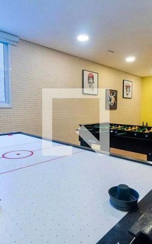 Apartamento à venda com 35m², 2 quartos e sem vaga Apartamento à venda com 35m², 2 quartos e sem vagaSala de Jogos
