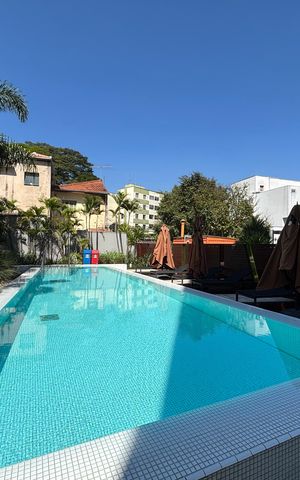 Studio à venda com 32m², 1 quarto e 1 vaga Studio à venda com 32m², 1 quarto e 1 vagaPiscina