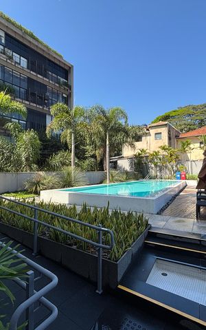 Studio à venda com 32m², 1 quarto e 1 vaga Studio à venda com 32m², 1 quarto e 1 vagaPiscina