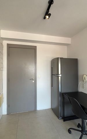 Studio à venda com 32m², 1 quarto e 1 vaga Studio à venda com 32m², 1 quarto e 1 vagaStudio