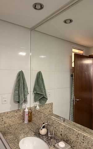 Apartamento à venda com 65m², 2 quartos e 1 vagaBanheiro da Suíte