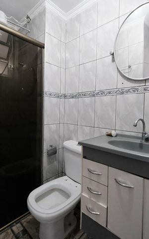 Apartamento à venda com 45m², 2 quartos e sem vagaBanheiro