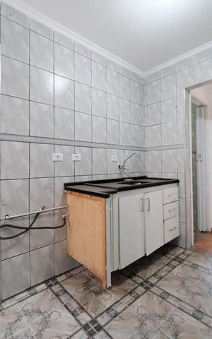 Apartamento à venda com 45m², 2 quartos e sem vagaCozinha e Área de Serviço