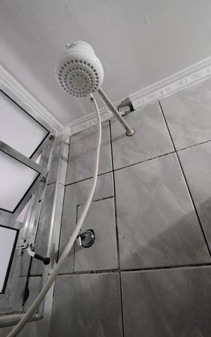 Apartamento à venda com 45m², 2 quartos e sem vagaBanheiro