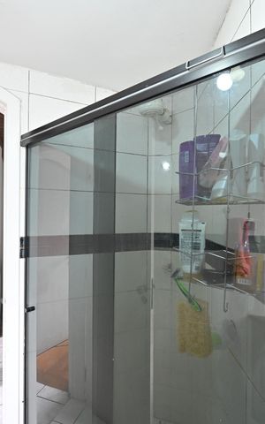 Apartamento à venda com 54m², 2 quartos e 1 vagaBanheiro Social