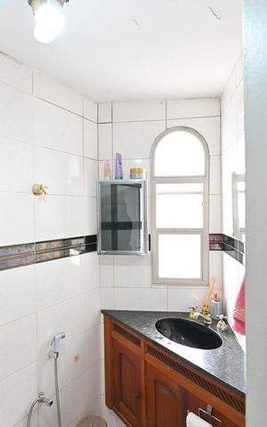 Apartamento à venda com 54m², 2 quartos e 1 vagaBanheiro Social