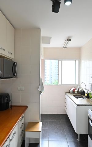 Apartamento à venda com 54m², 2 quartos e 1 vagaCozinha