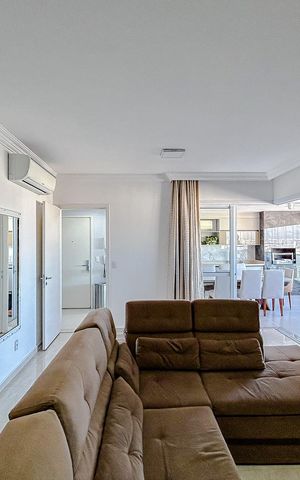 Apartamento à venda com 164m², 3 quartos e 4 vagasSala