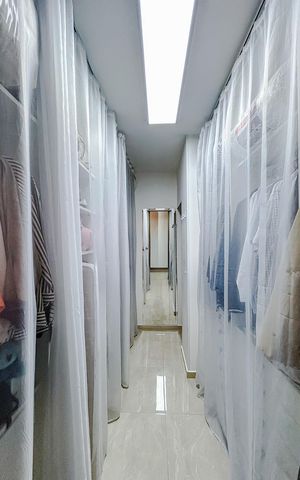 Apartamento à venda com 164m², 3 quartos e 4 vagasCloset da suíte 1